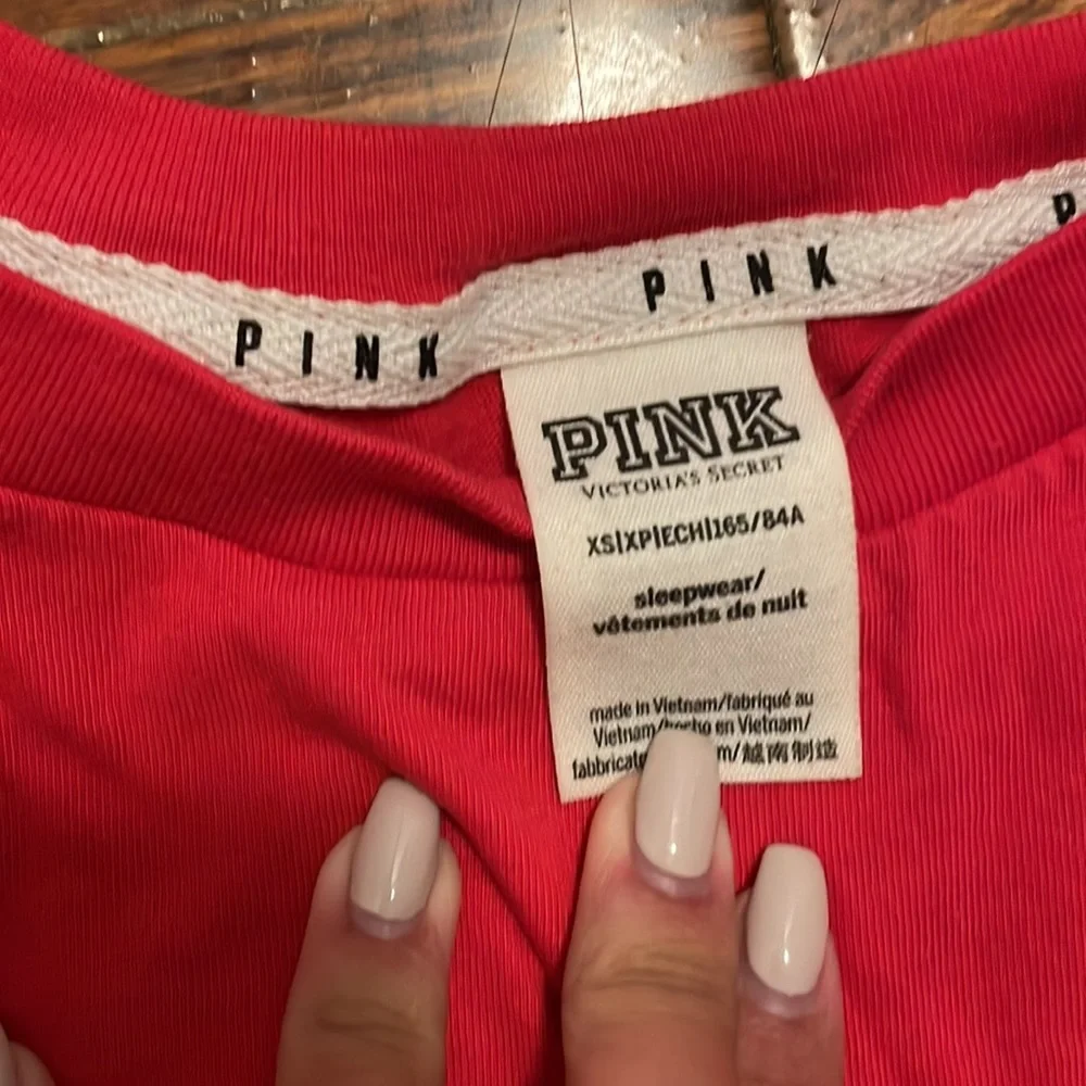 PINK T-Shirts - Picture 3 of 3